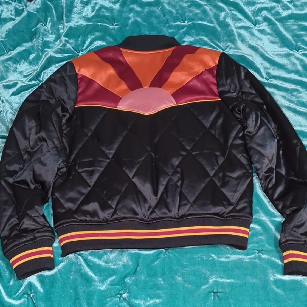 Stylish Black and Orange Bomber Jacket - Picture 5 of 5